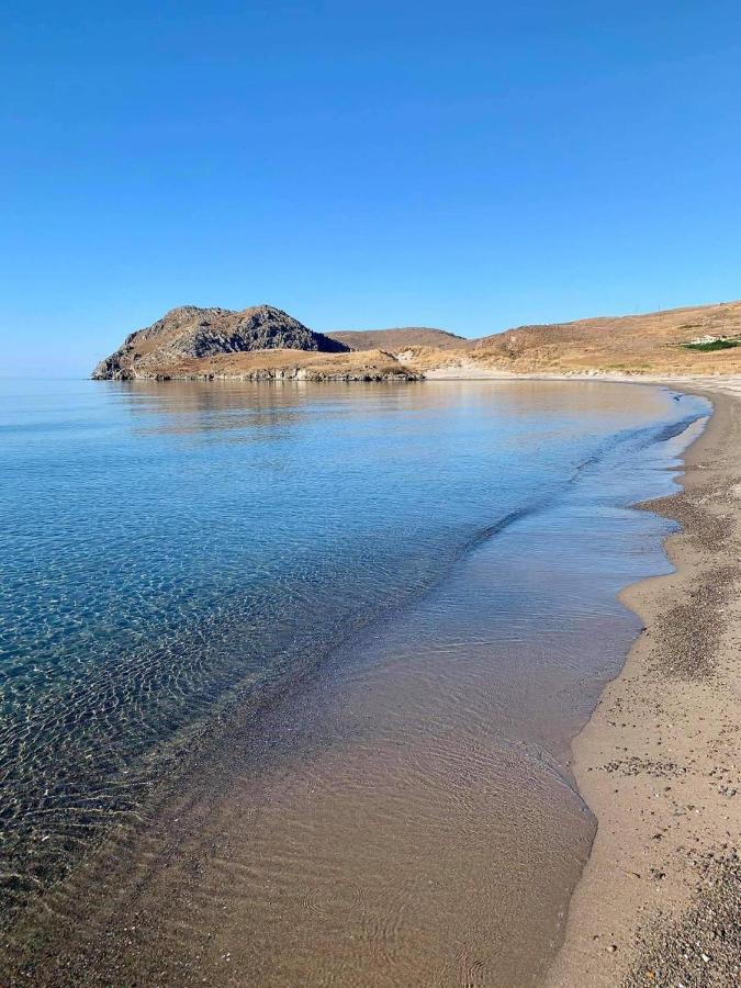 Evgatis Beach Luxury Apts Thanos Bagian luar foto