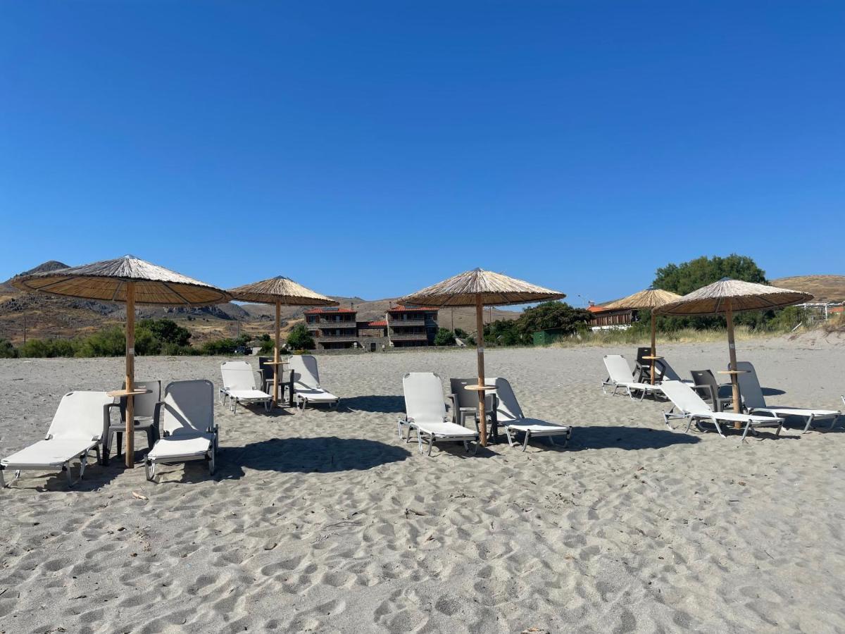 Evgatis Beach Luxury Apts Thanos Bagian luar foto