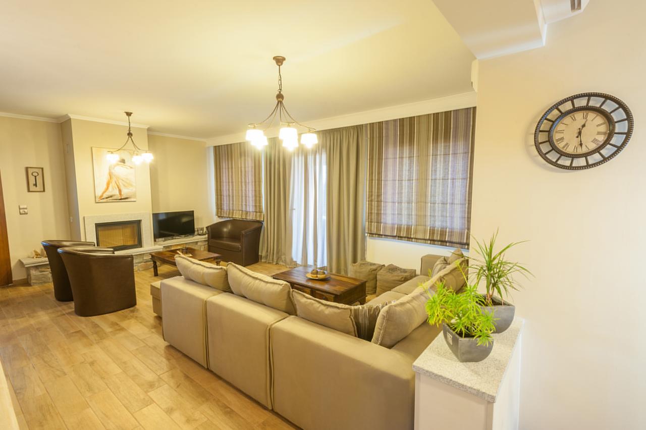 Evgatis Beach Luxury Apts Thanos Bagian luar foto