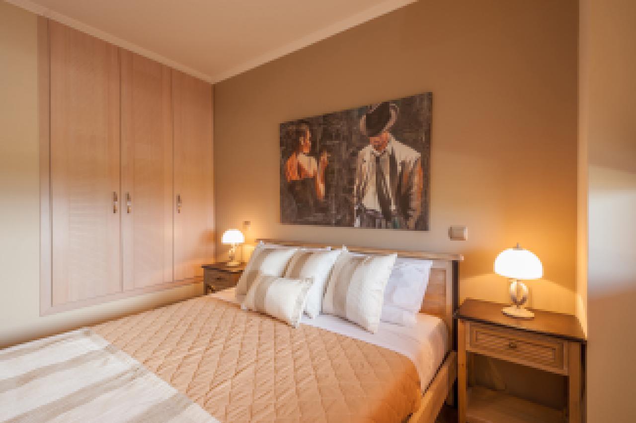 Evgatis Beach Luxury Apts Thanos Bagian luar foto