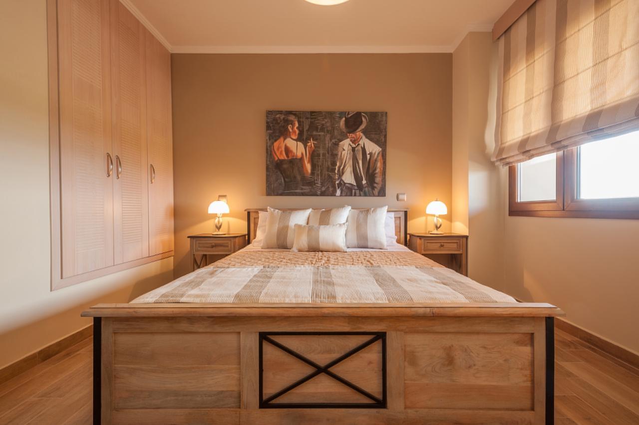 Evgatis Beach Luxury Apts Thanos Bagian luar foto