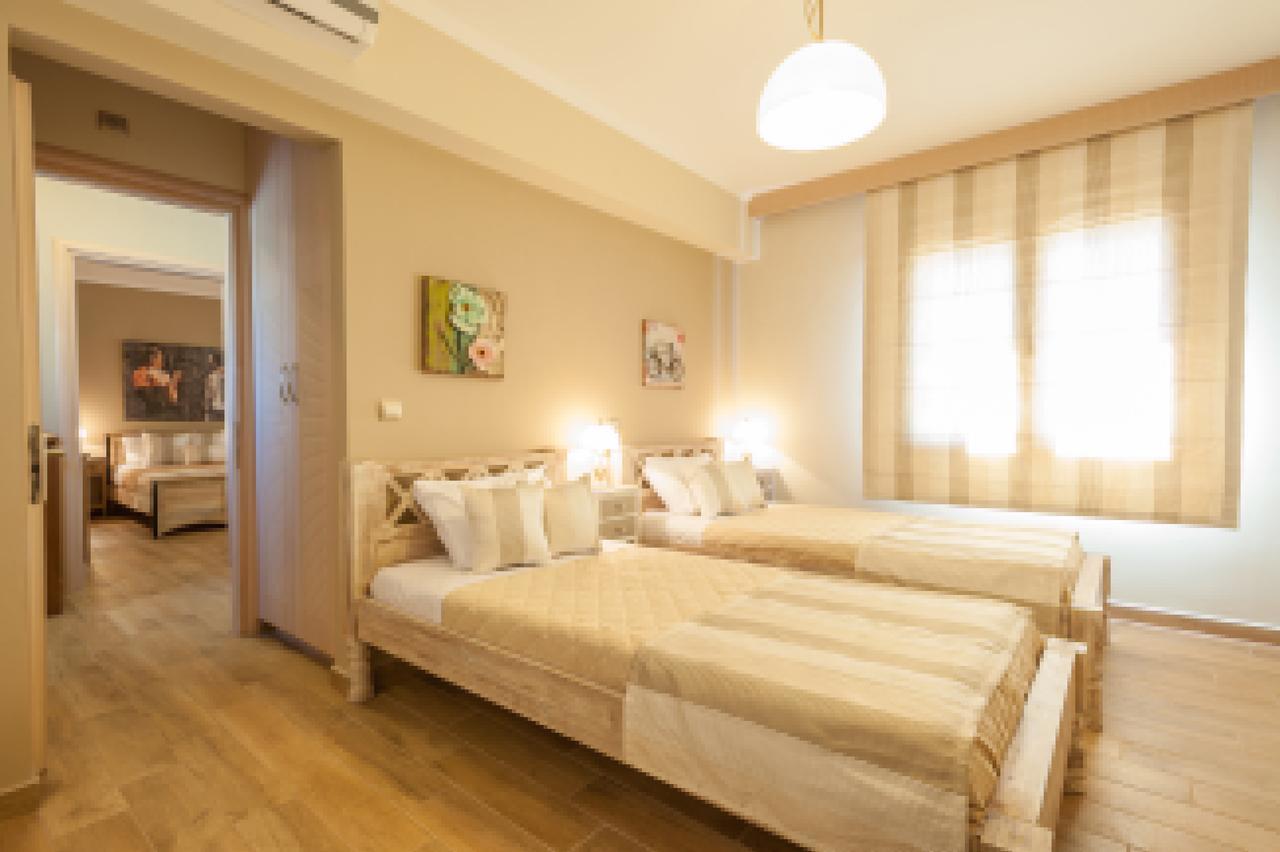 Evgatis Beach Luxury Apts Thanos Bagian luar foto