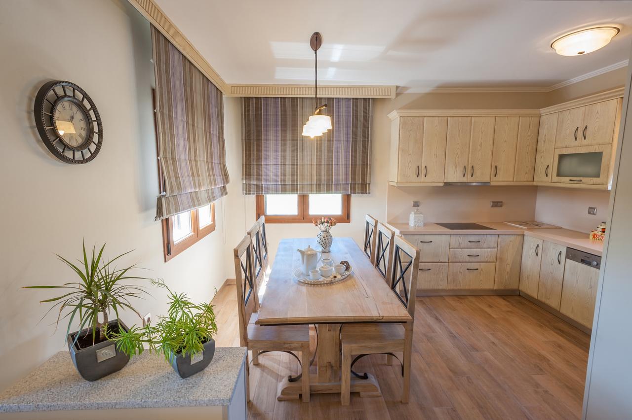 Evgatis Beach Luxury Apts Thanos Bagian luar foto